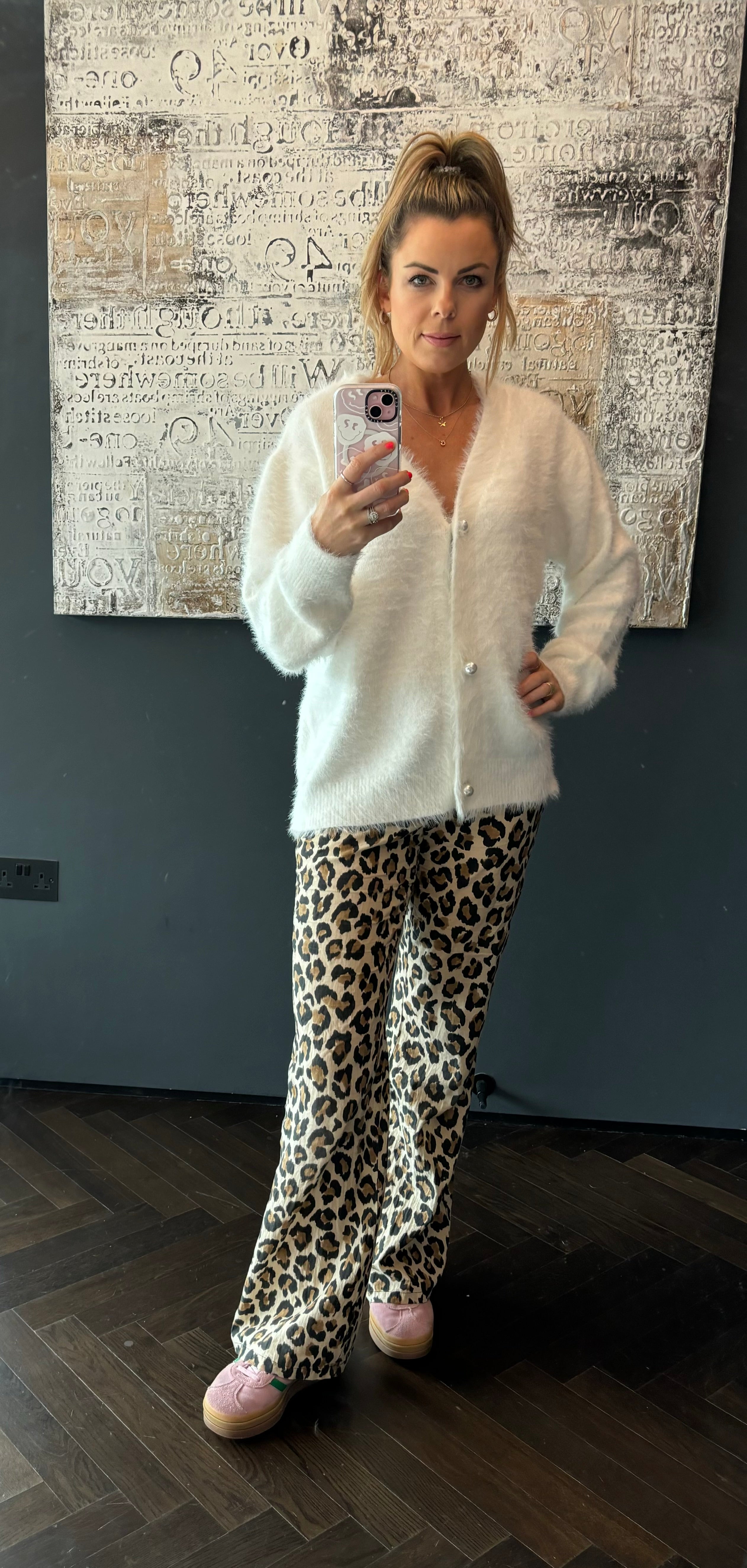 WHITE LUX KNIT CARDIGAN